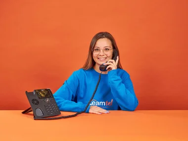 Hoe werkt een VoIP telefooncentrale? 16 Hoe werkt een VoIP telefooncentrale? 15