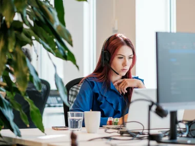 Op zoek naar een VoIP telefooncentrale? 8 Op zoek naar een VoIP telefooncentrale? 7